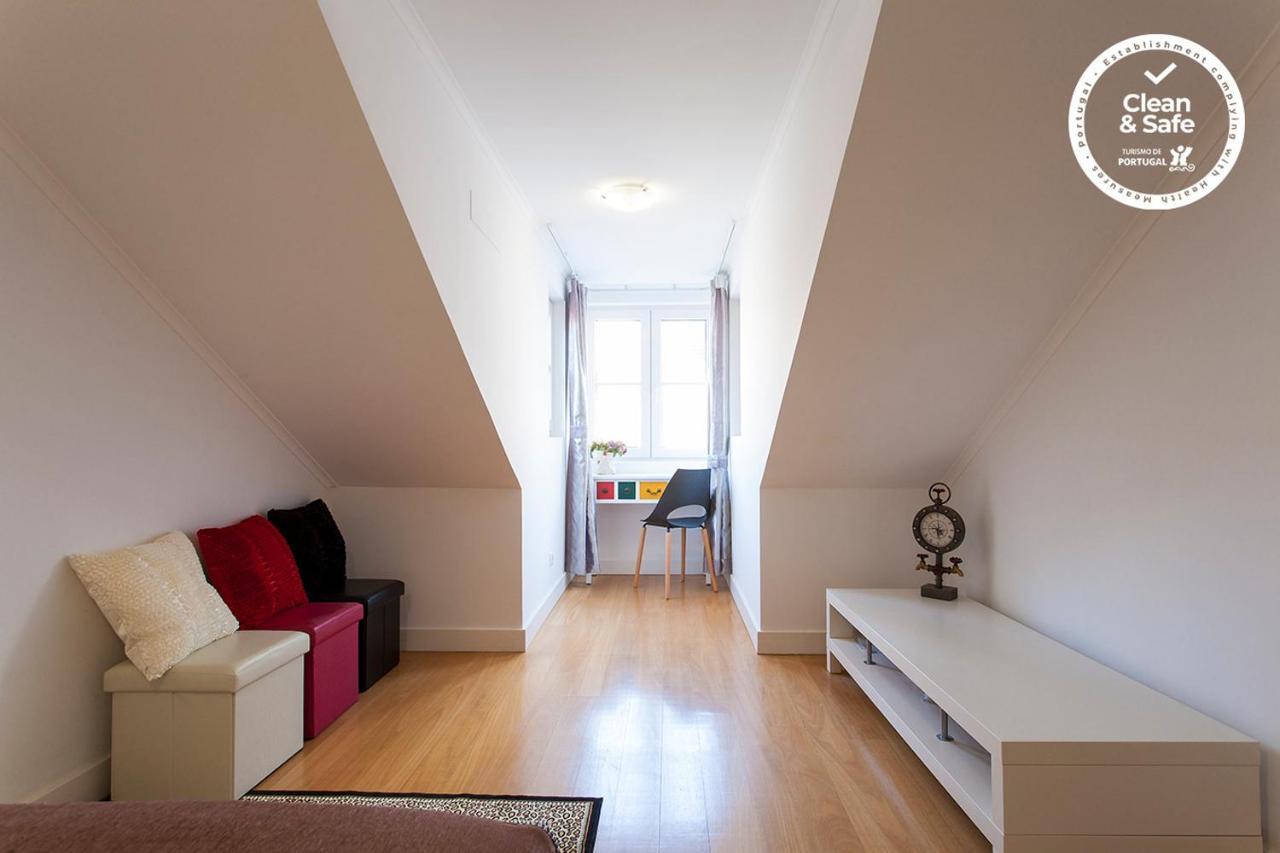 Santa Justa Suites By Homing Lisboa Exterior foto
